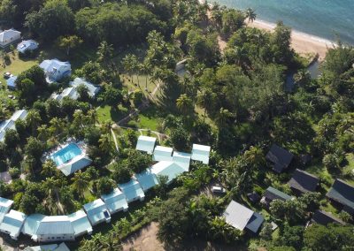 Location meublé de vacances bord de mer plage grande anse deshaies guadeloupe